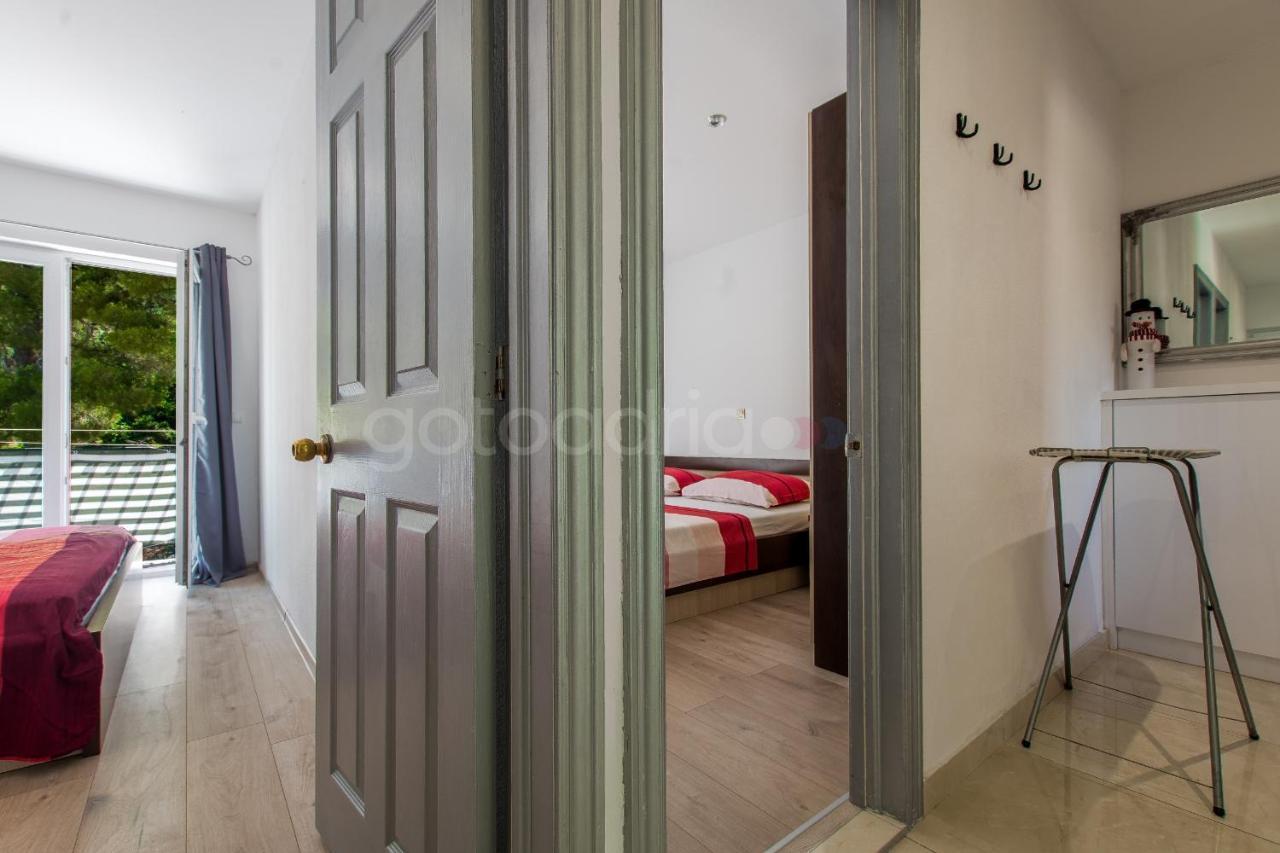 Apartment Vesna With Balcony & Free Parking Makarská Exteriér fotografie